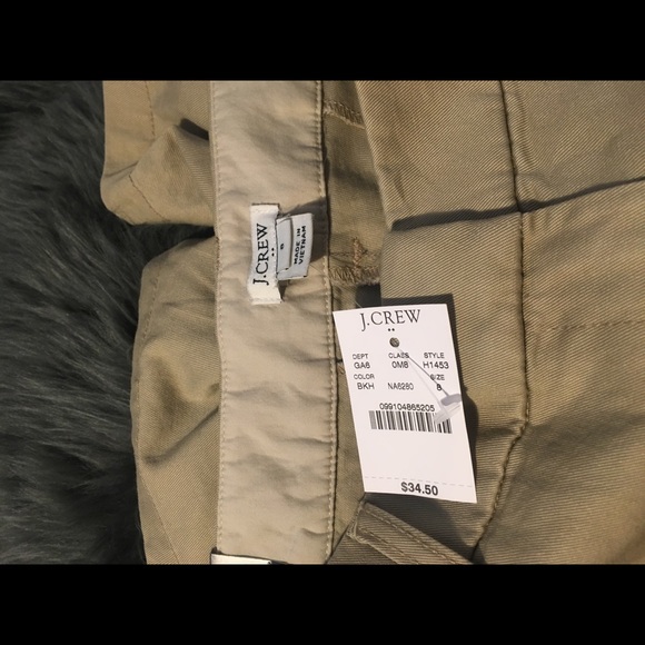 Tan J.Crew shorts size 8, 5” SHORT - Picture 4 of 4